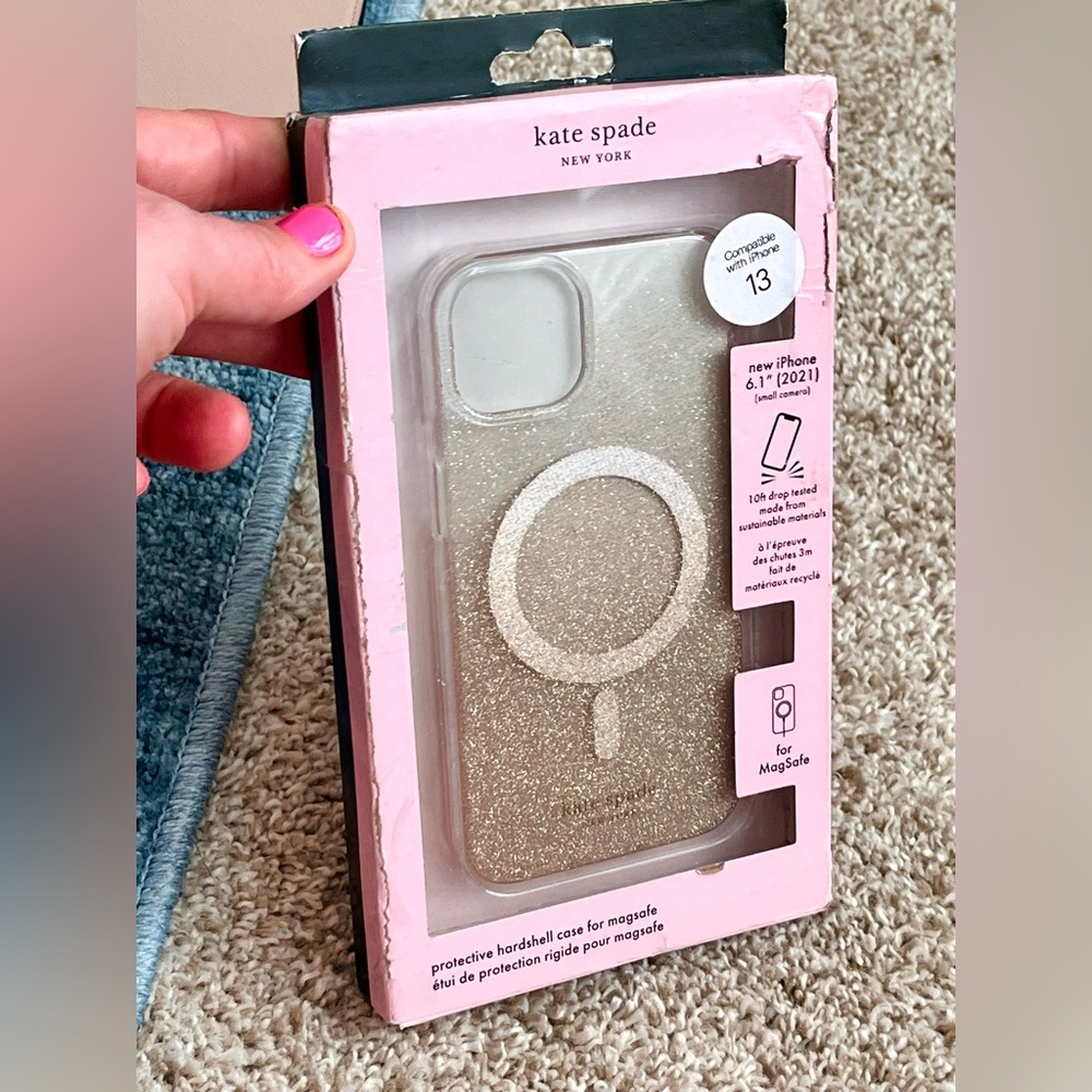 Kate Spade Magsafe Case iPhone 13/14  (6.1) Champagne Glitter NEW open box